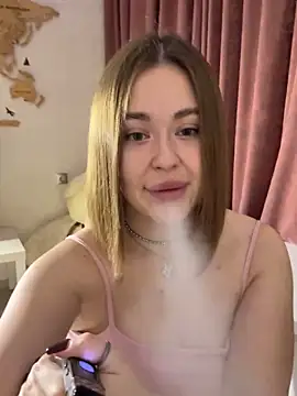 Snapshot of gi_grahams chatting on November 10, 2025, 8:14 pm gi grahams online show from November 10, 2025, 8:14 pm