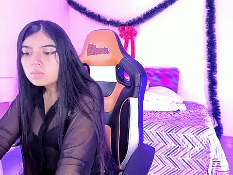 Snapshot of Zoee_0 chatting on January 9, 2025, 9:16 pm Zoee 0 online show from January 9, 2025, 9:16 pm