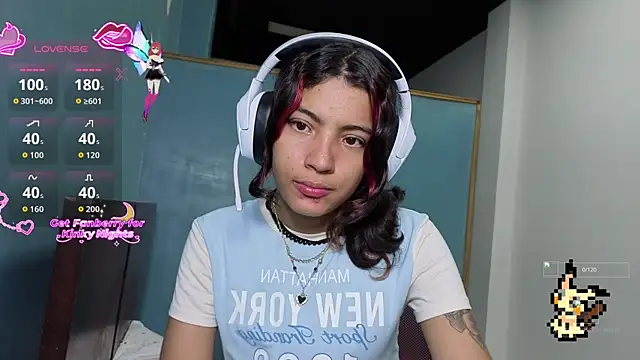 Snapshot of Lovelyamyy chatting on October 28, 2025, 2:01 am Lovelyamyy online show from October 28, 2025, 2:01 am