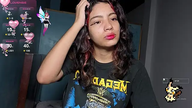 Snapshot of Lovelyamyy chatting on November 3, 2025, 9:18 pm Lovelyamyy online show from November 3, 2025, 9:18 pm