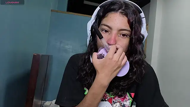 Snapshot of Lovelyamyy chatting on November 7, 2025, 1:10 am Lovelyamyy online show from November 7, 2025, 1:10 am