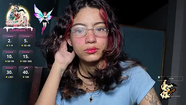 Snapshot of Lovelyamyy chatting on November 15, 2025, 7:01 am Lovelyamyy online show from November 15, 2025, 7:01 am