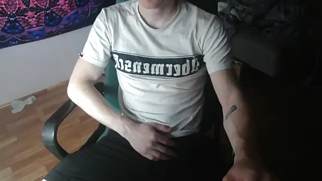 Snapshot of johnny_positive chatting on September 14, 2025, 4:02 am johnny positive online show from September 14, 2025, 4:02 am