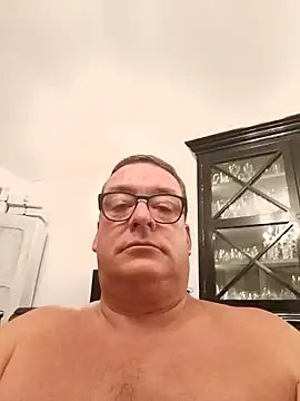 Snapshot of MountJohnXL chatting on May 29, 2026, 1:00 am MountJohnXL online show from May 29, 2026, 1:00 am