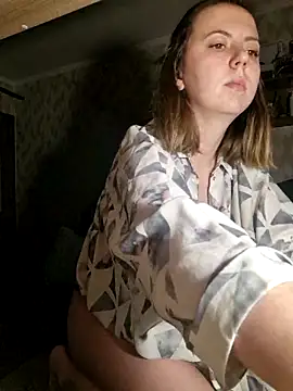 Snapshot of Melenka chatting on March 6, 2025, 3:46 am Melenka online show from March 6, 2025, 3:46 am