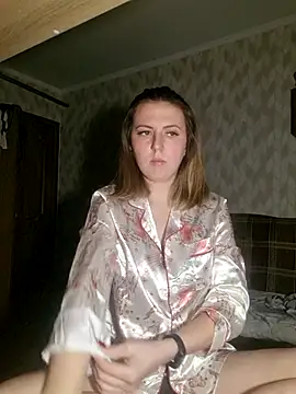 Snapshot of Melenka chatting on March 10, 2025, 3:23 am Melenka online show from March 10, 2025, 3:23 am