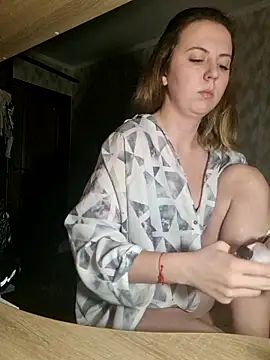 Snapshot of Melenka chatting on February 23, 2025, 1:13 am Melenka online show from February 23, 2025, 1:13 am