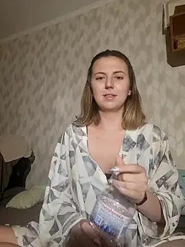 Snapshot of Melenka chatting on January 30, 2025, 12:39 am Melenka online show from January 30, 2025, 12:39 am