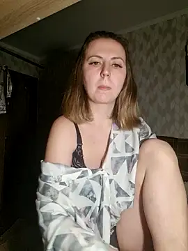 Snapshot of Melenka chatting on March 9, 2025, 12:42 am Melenka online show from March 9, 2025, 12:42 am