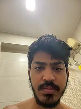 cute modell online show from January 15, 2025, 4:04 am