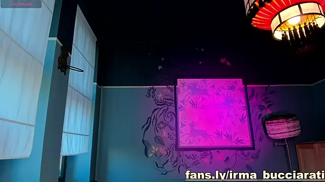 Snapshot of irm_bucciarati chatting on October 9, 2025, 7:09 am irm bucciarati online show from October 9, 2025, 7:09 am