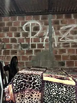 Snapshot of PretinhaOfc chatting on September 16, 2025, 12:44 am PretinhaOfc online show from September 16, 2025, 12:44 am