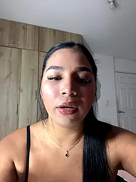 Snapshot of CharlotteGraay chatting on October 14, 2025, 3:40 am CharlotteGraay online show from October 14, 2025, 3:40 am