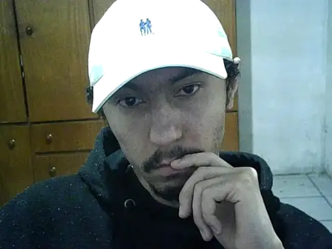 Snapshot of michel1520 chatting on September 8, 2025, 8:19 pm michel1520 online show from September 8, 2025, 8:19 pm