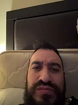 Snapshot of leonardohot1987 chatting on November 8, 2025, 5:00 am leonardohot1987 online show from November 8, 2025, 5:00 am