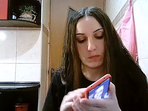 Yuliia30 online show from March 27, 2026, 4:41 pm