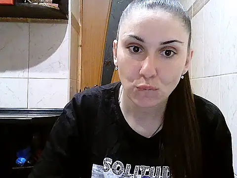 Snapshot of Yuliia30 chatting on January 7, 2026, 7:08 pm Yuliia30 online show from January 7, 2026, 7:08 pm