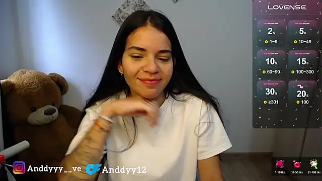 Snapshot of Anddyy__ chatting on May 13, 2026, 2:13 pm Anddyy online show from May 13, 2026, 2:13 pm