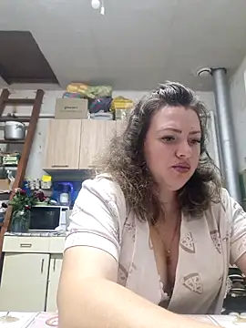 Snapshot of Jyleta chatting on July 16, 2026, 9:01 pm Jyleta online show from July 16, 2026, 9:01 pm