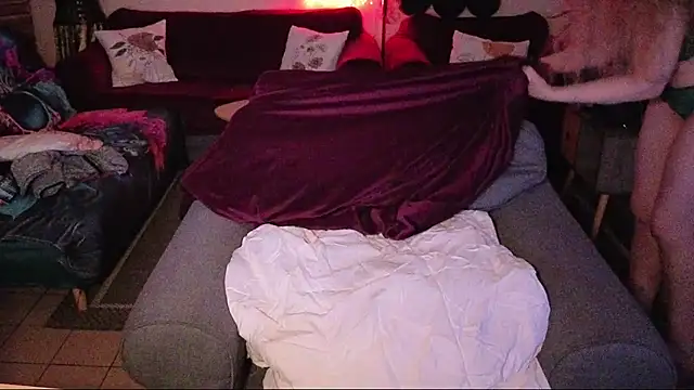 Miss luxiole online show from November 14, 2025, 5:44 am