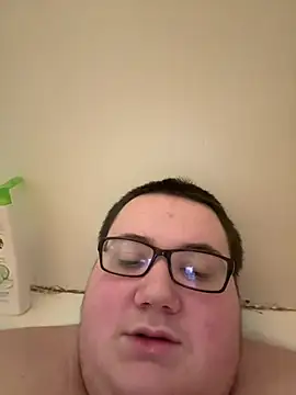 Bigcokz123456 online show from April 1, 2026, 12:57 am