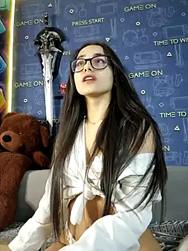 LittleX Angel online show from February 26, 2025, 12:49 pm