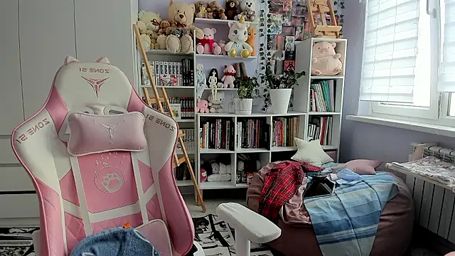 Catharsisi online show from March 14, 2026, 1:28 pm