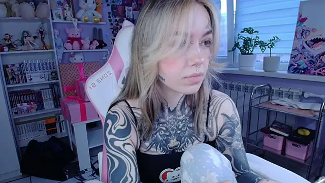 Catharsisi online show from November 8, 2025, 1:14 pm