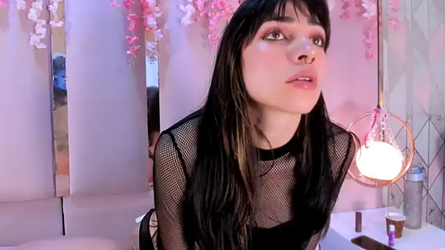 CatarinaMayer  online show from March 14, 2025, 5:02 pm