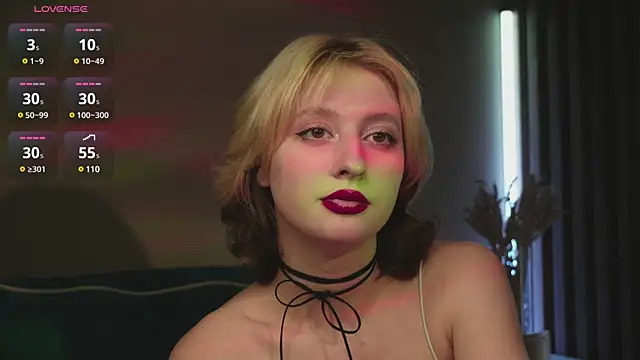 Snapshot of milasmiu chatting on February 18, 2025, 4:03 pm milasmiu online show from February 18, 2025, 4:03 pm