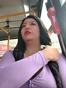 Melyy Edii online show from April 16, 2026, 10:34 pm