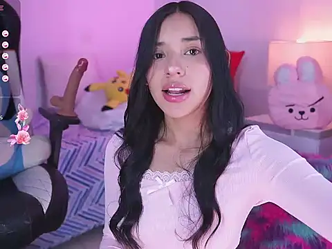 Snapshot of Hade_collinss chatting on February 19, 2025, 9:03 pm Hade collinss online show from February 19, 2025, 9:03 pm