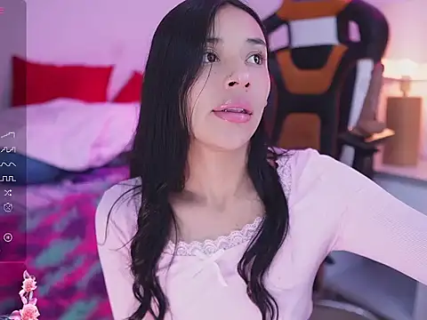 Snapshot of Hade_collinss chatting on February 26, 2025, 10:04 pm Hade collinss online show from February 26, 2025, 10:04 pm