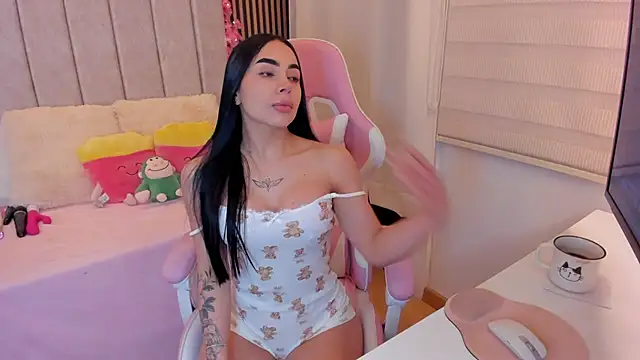 tamy xoo online show from April 1, 2026, 6:49 pm