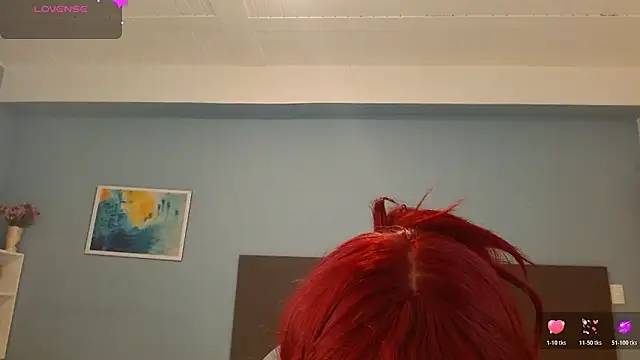 ilitzy cardona online show from October 30, 2025, 4:22 am