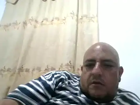 Snapshot of Sr_JakoXXXX chatting on February 3, 2025, 3:31 am Sr JakoXXXX online show from February 3, 2025, 3:31 am