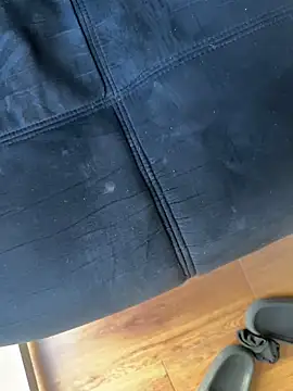 Snapshot of im18teengirl chatting on February 18, 2025, 12:15 am im18teengirl online show from February 18, 2025, 12:15 am