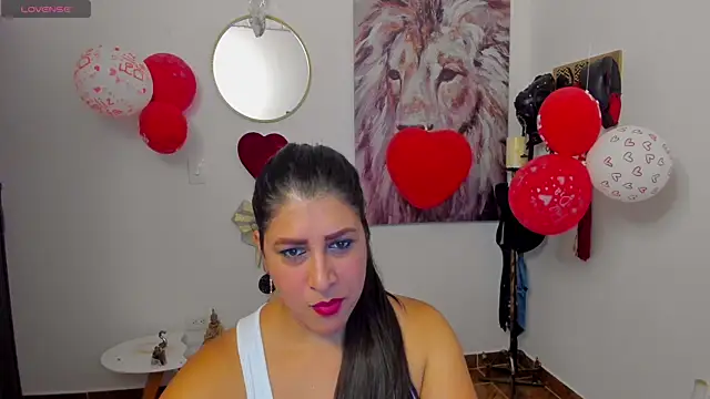 Snapshot of ambar_victoria_st chatting on February 16, 2025, 10:00 pm ambar victoria st online show from February 16, 2025, 10:00 pm