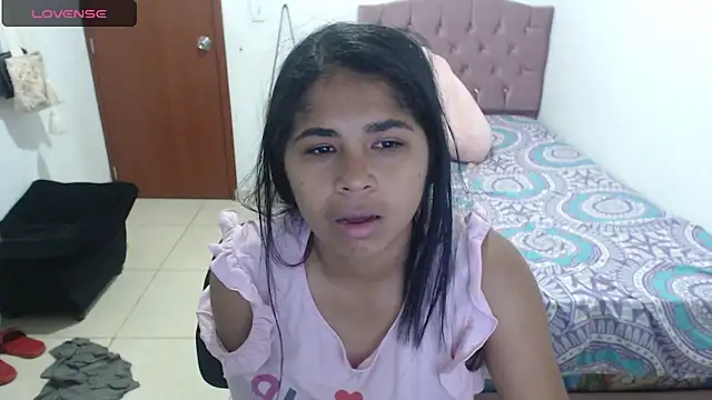 Snapshot of july-feria chatting on February 10, 2025, 2:08 am july-feria online show from February 10, 2025, 2:08 am