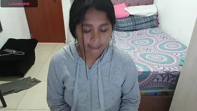 Snapshot of july-feria chatting on March 14, 2025, 9:00 pm july-feria online show from March 14, 2025, 9:00 pm