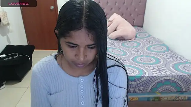 Snapshot of july-feria chatting on February 24, 2025, 6:47 pm july-feria online show from February 24, 2025, 6:47 pm