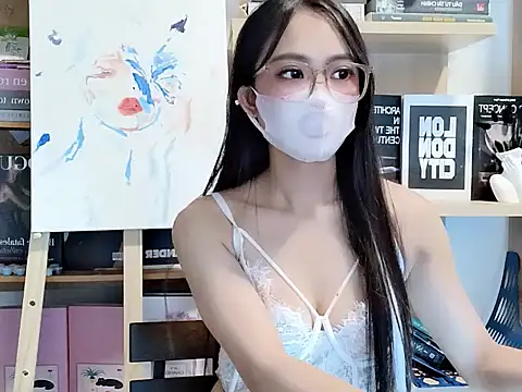 Lush-Office online show from October 6, 2025, 7:20 am