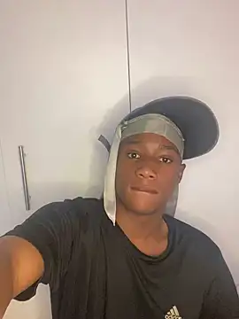 snotLoud online show from March 21, 2025, 2:40 pm