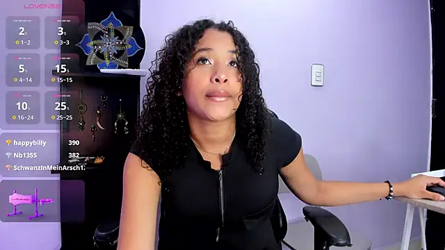 Snapshot of BrigitteRoy_ chatting on July 1, 2026, 3:07 am BrigitteRoy online show from July 1, 2026, 3:07 am