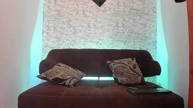 Thomass conor online show from February 15, 2025, 6:55 pm