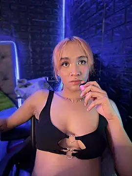 Isabellaa Hot online show from February 1, 2025, 6:10 am