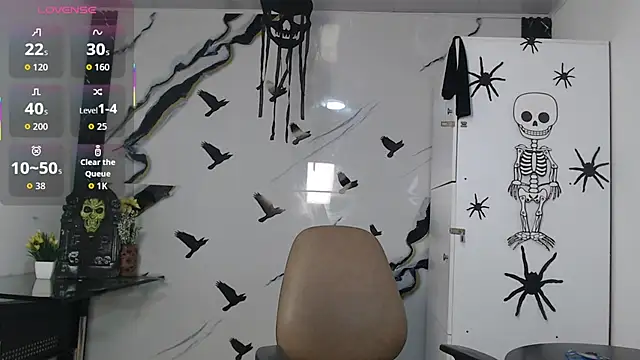 esmeralda-bk online show from October 23, 2025, 9:35 pm