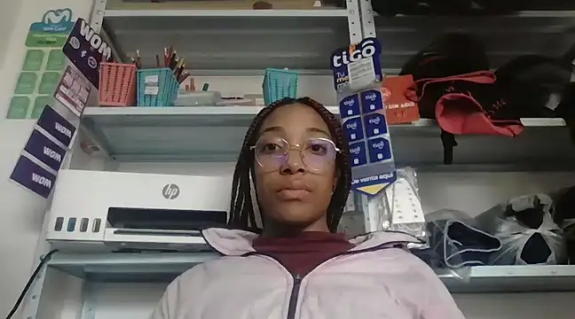 Snapshot of esmeralda-bk chatting on March 18, 2025, 10:37 pm esmeralda-bk online show from March 18, 2025, 10:37 pm