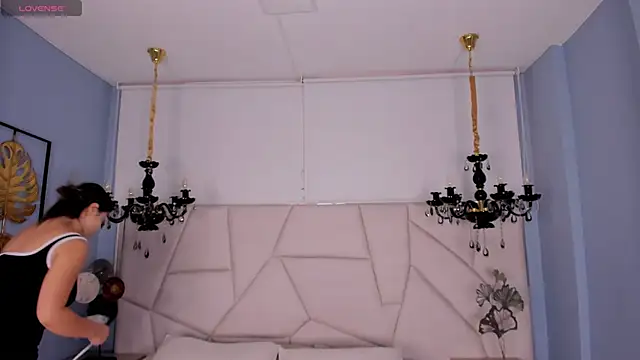 Snapshot of Aitana_Hilton_ chatting on November 26, 2025, 11:54 am Aitana Hilton online show from November 26, 2025, 11:54 am