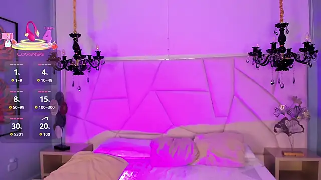 Snapshot of Aitana_Hilton_ chatting on November 12, 2025, 11:58 am Aitana Hilton online show from November 12, 2025, 11:58 am